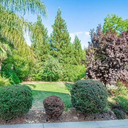 Private Master Suite With Sauna And Bathtub Fair Oaks Экстерьер фото